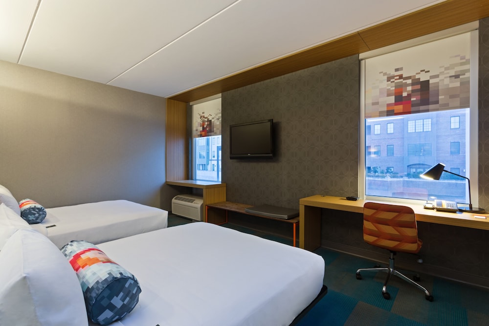 Aloft Birmingham Soho Square - photo 7
