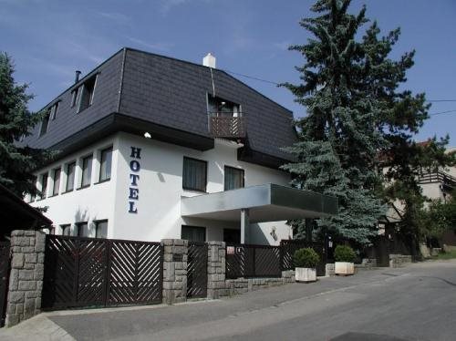 Klenor - carbon neutral hotel in Prague