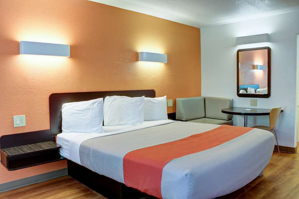 Motel 6 Bishop CA - photo 14