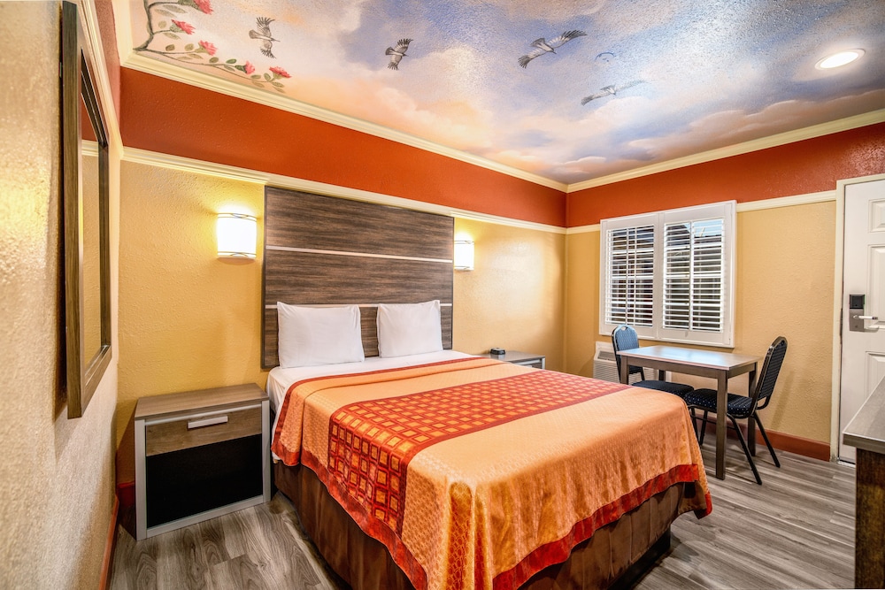 Geneva Motel - photo 8
