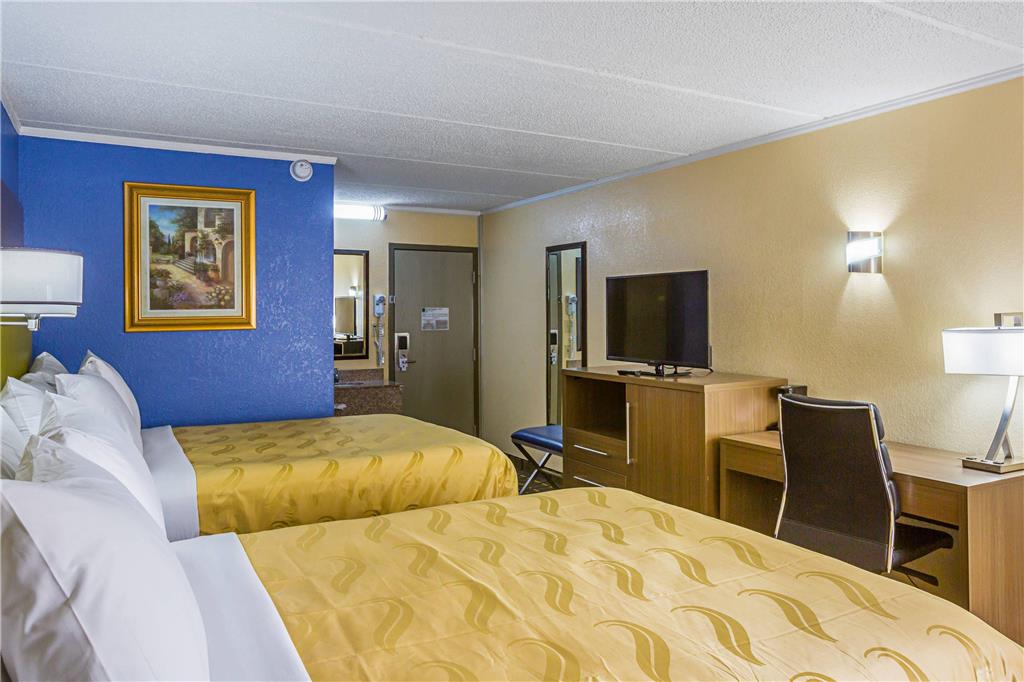Quality Inn & Suites near Six Flags East - photo 20