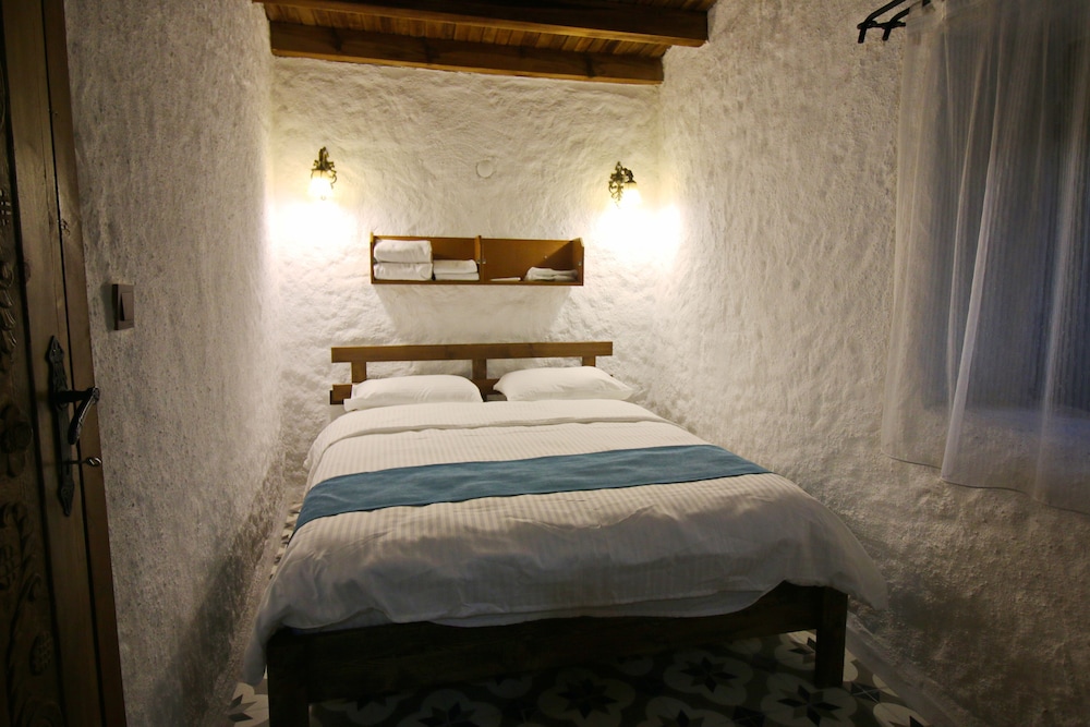Homeros Butik Otel — Dikili — photo 4