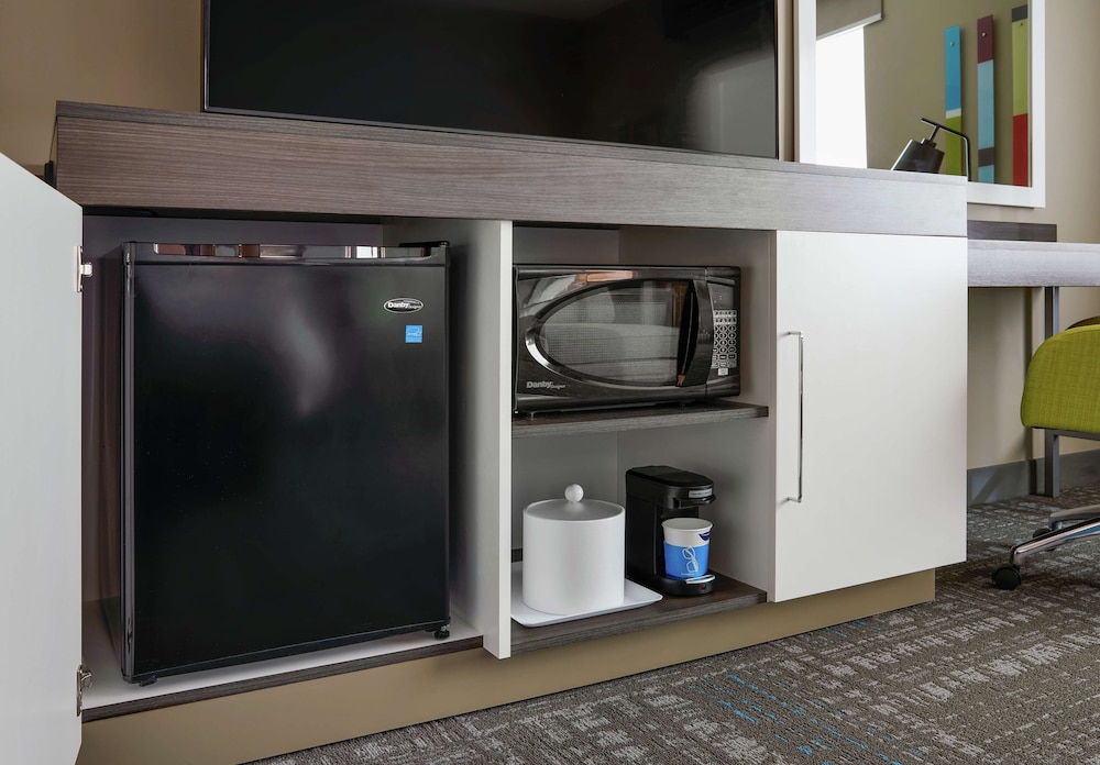 Hampton Inn & Suites Chicago Waukegan - photo 9