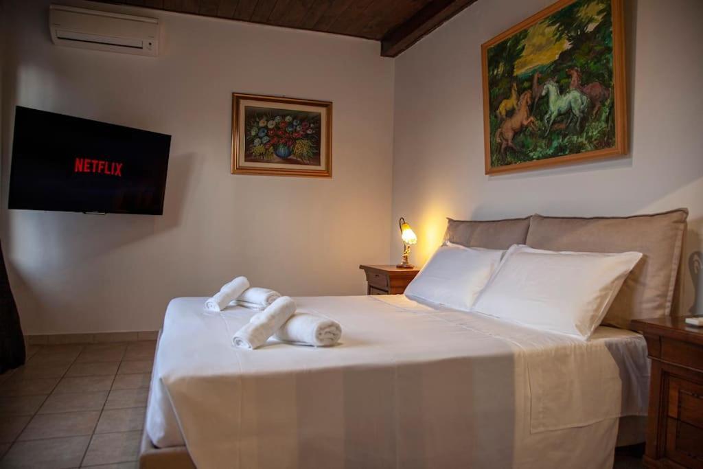 La Dimora del Cavaliere Stupenda Dimora a 5 Min Dal Lago di Martignano — hotel in Anguillara Sabazia