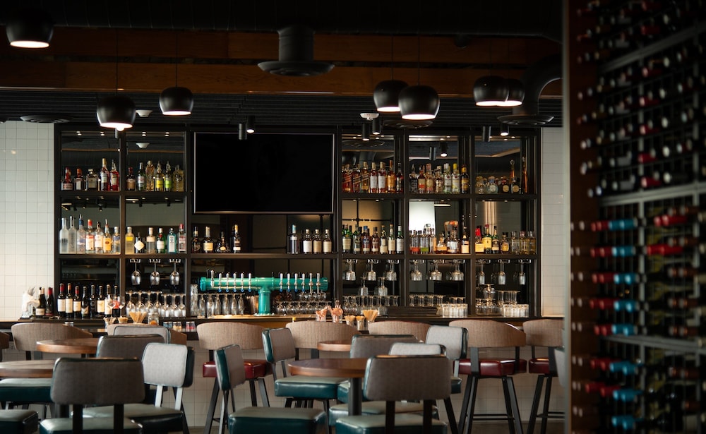 Hotel Indigo Madison Downtown by IHG - photo 42