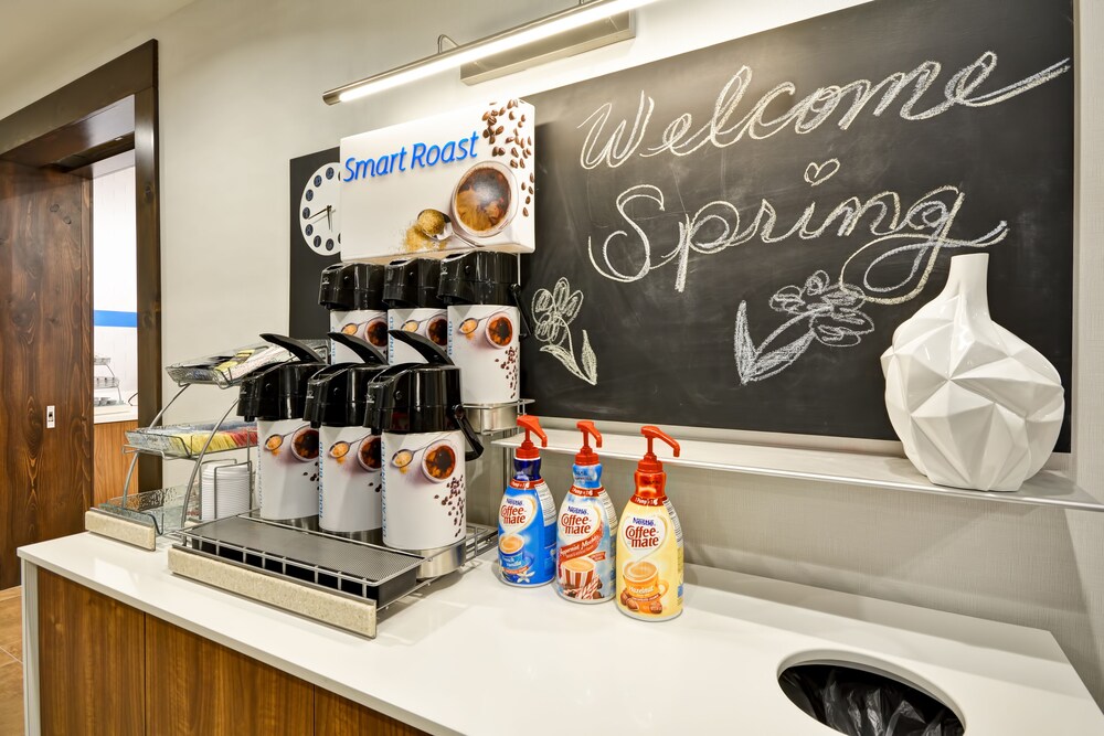 Holiday Inn Express Evansville by IHG - photo 18