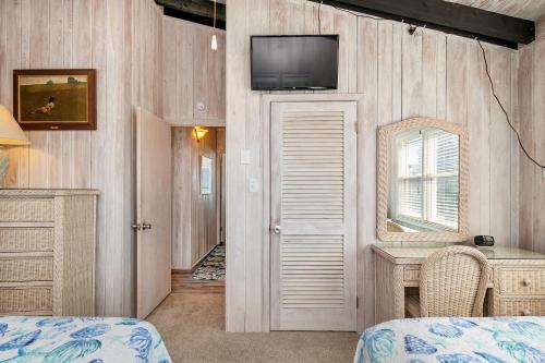 Brigantine by Oak Island Accommodations - photo 30