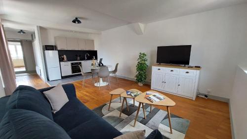 Aux’cerfs Vue Cathedrale in Auxerre, France