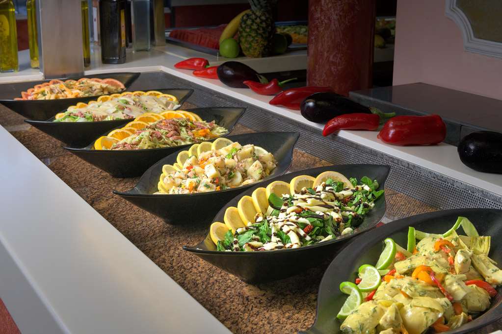 מזון ומשקאות