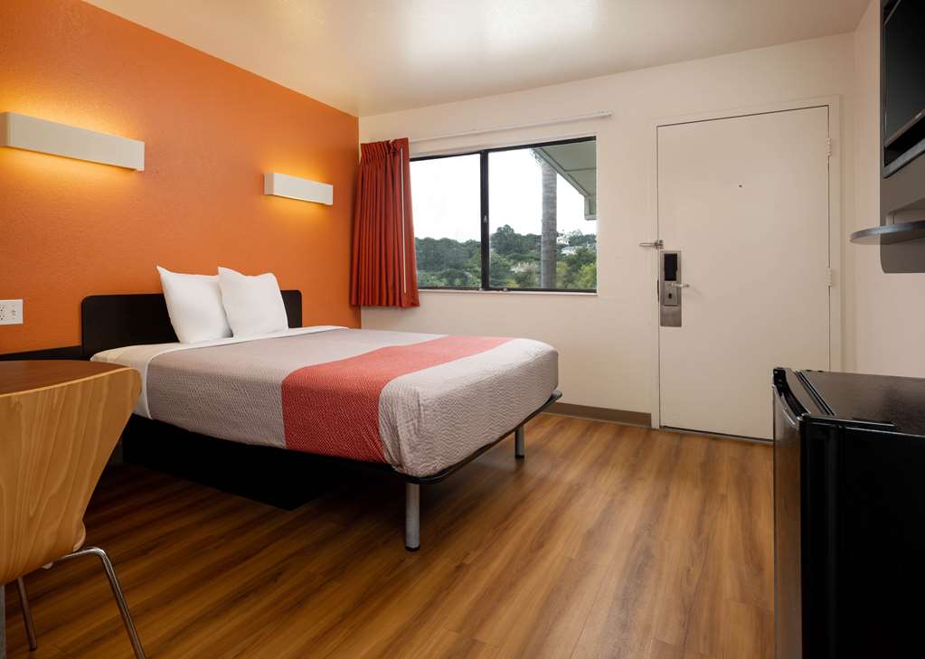 Motel 6 Pismo Beach CA - photo 6