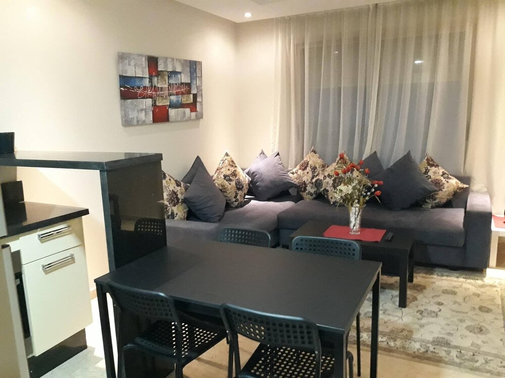 Calm&cosy appart very well located — 4-Star Luxury Hotel in Casablanca, Morocco