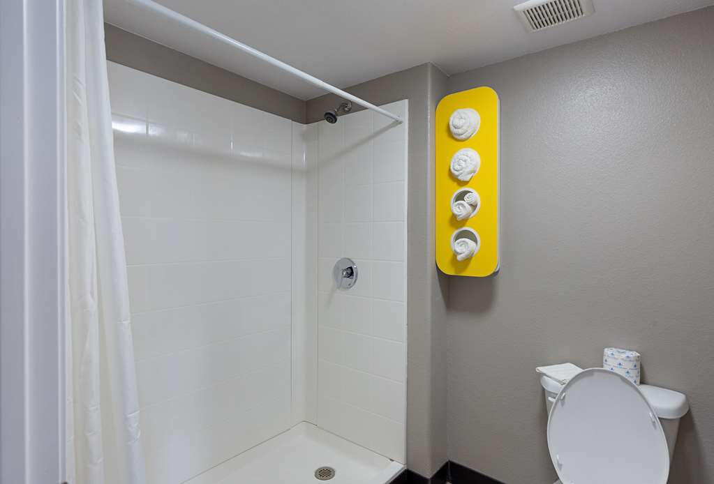 Motel 6 Show Low AZ - photo 26
