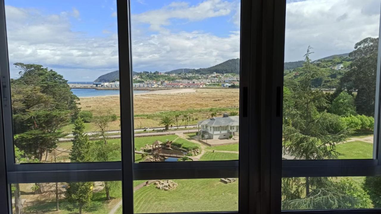 Piso Luminoso Y Acogedor En Primera Linea de Playa Covas Viveiro in Viveiro, Spain