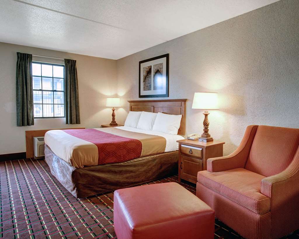 Rodeway Inn New Braunfels San Antonio Area - photo 21