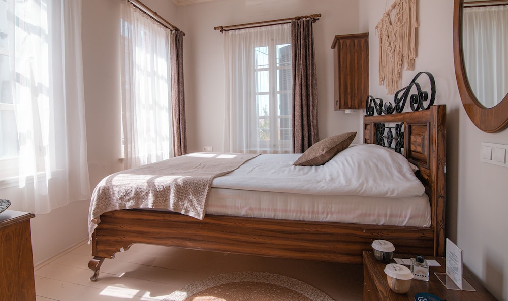 Avlu Cunda — Ayvalik — photo 4