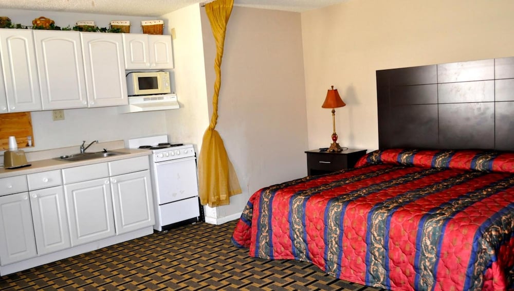 Andrews Motor Inn - photo 15