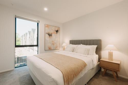 Luxury CBD Apartment Free Parking — 4-Star Luxury Hotel in Christchurch, New Zealand