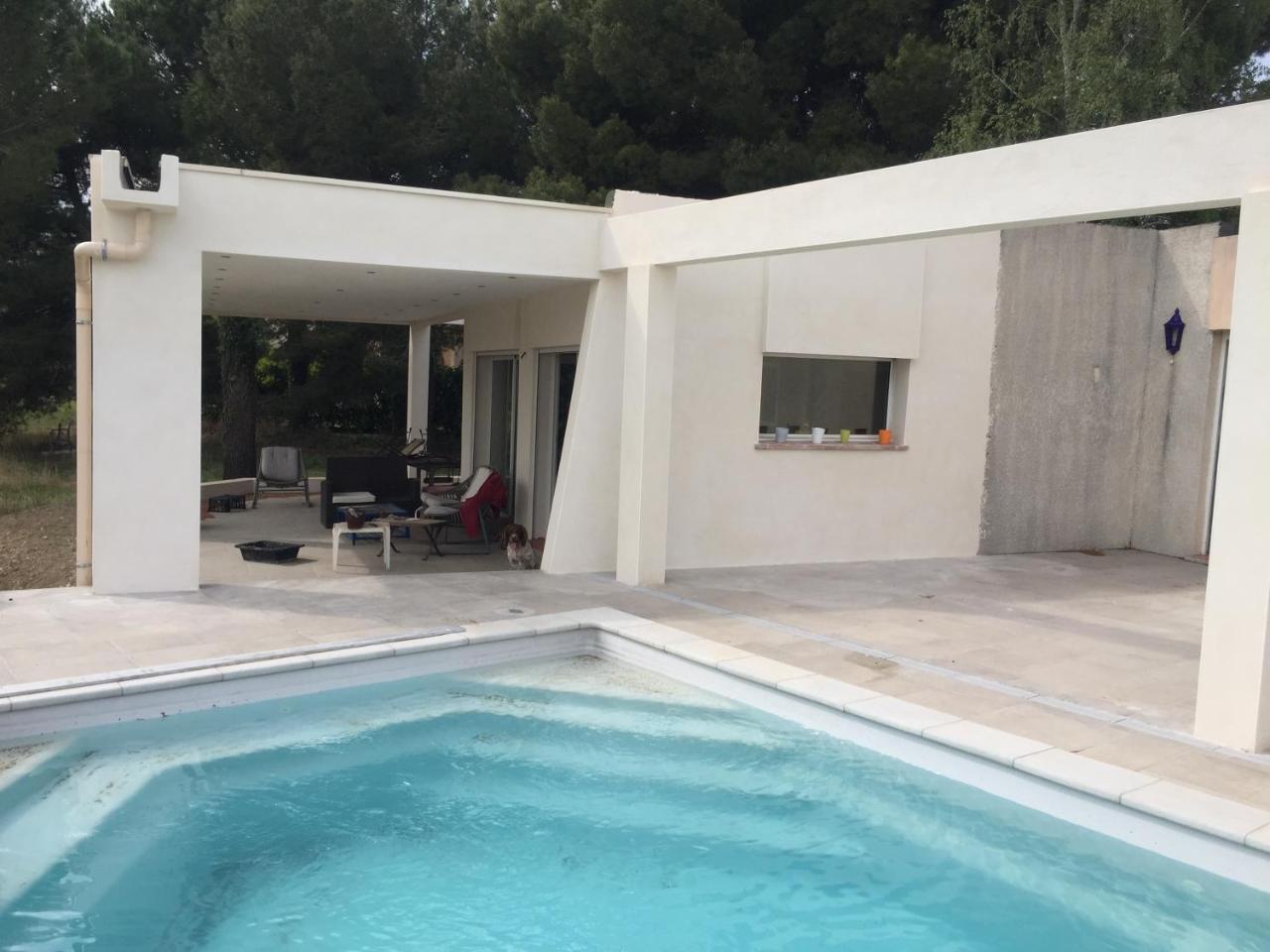 Villa de la Gare — 4-Star Luxury Hotel in Montbazin, France