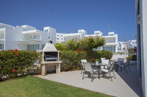 Protaras Seafront Villa Infinte Aretousa