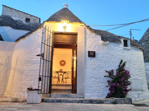 Romantic Corner — Alberobello — photo 2
