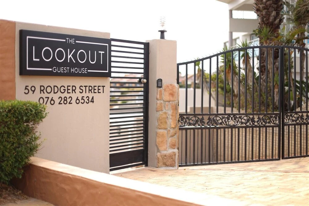 The Lookout Guest House — 4-Star Luxury Hotel in Mossel Bay, South Africa