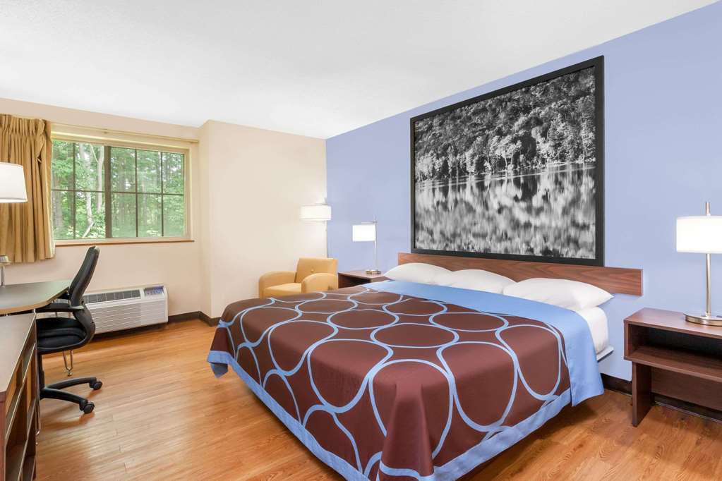 Super 8 by Wyndham Oneonta Cooperstown - photo 8