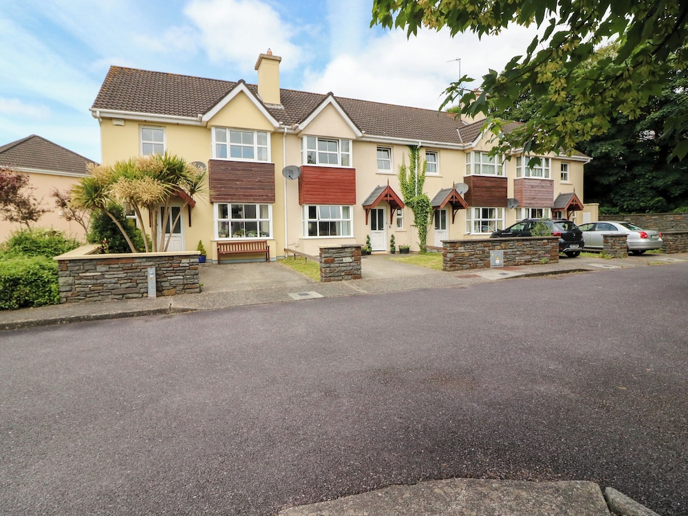 23 Cois Caol in Skibbereen, Republic of Ireland