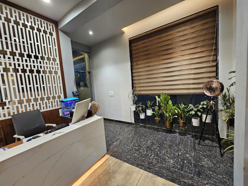 Devki Grand Hotel in Gwalior, India