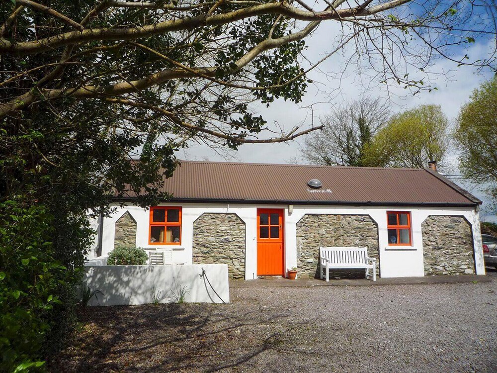 Kizzie Cottage Killorglin by Trident Holiday Homes — 4-Star Luxury Hotel in Killorglin, Republic of Ireland