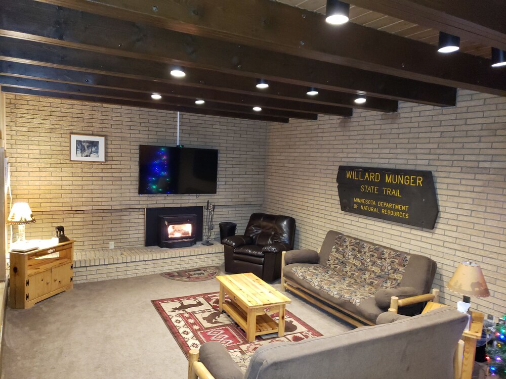 The Willard Munger Inn - photo 32
