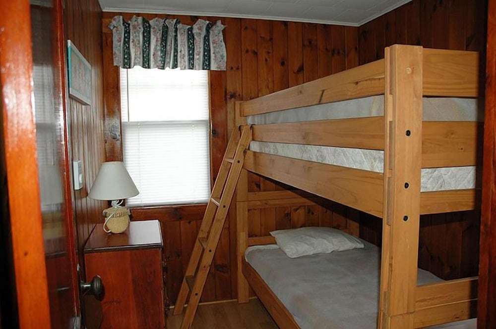 Channel Watefront Cottages - photo 22
