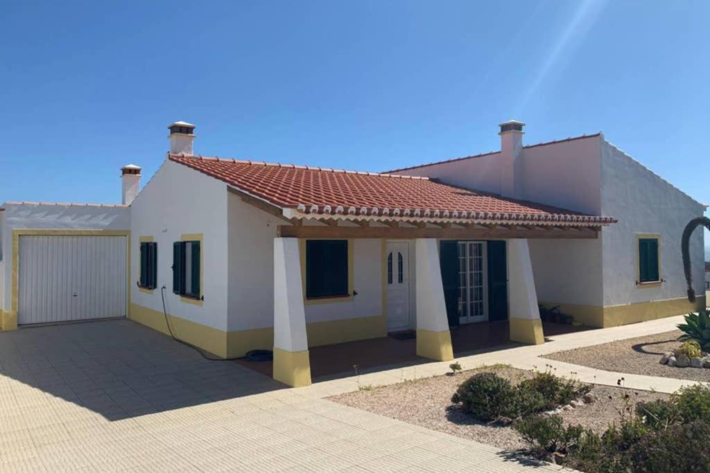 Arrifana Beach Break in Aljezur, Portugal
