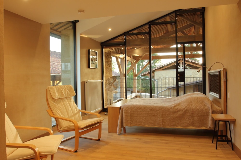 La ferme de Berlioz - last minute hotel in La Cote-Saint-Andre
