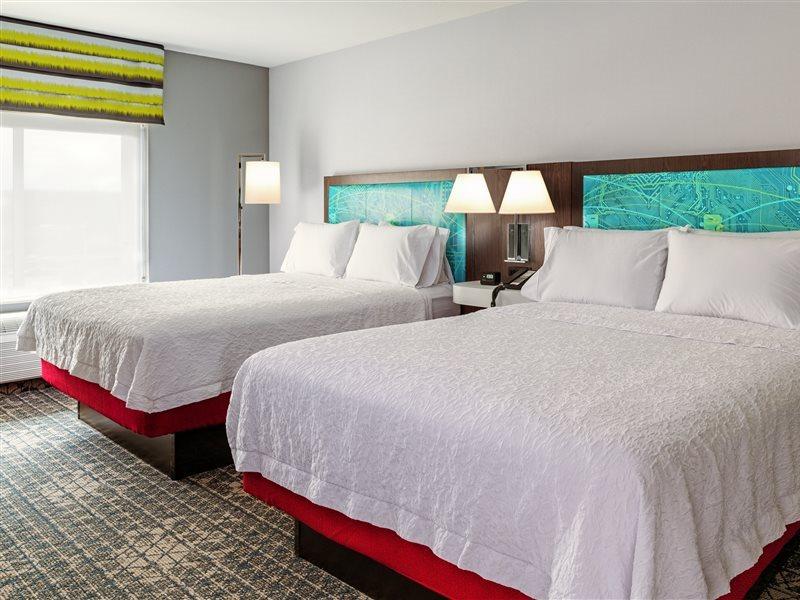 Hampton Inn & Suites Marshfield - photo 6