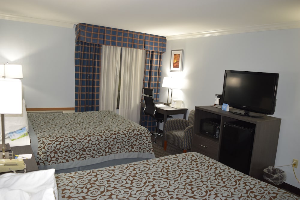 Days Inn by Wyndham Rock Falls - photo 6