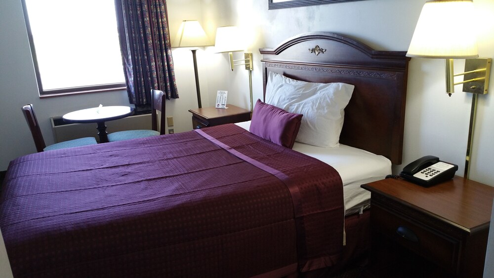 Hoosier Inn - photo 4