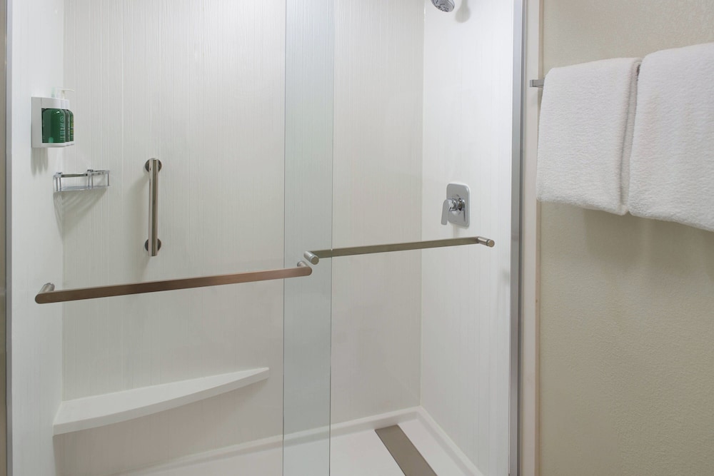 Courtyard by Marriott Atlanta Airport South Sullivan Road - photo 19