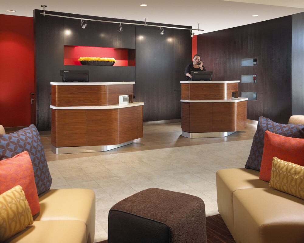 Courtyard by Marriott Long Beach Airport in Long Beach, United States