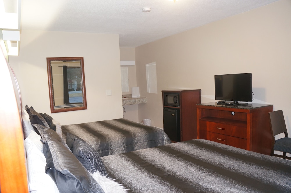Classic Motor Lodge West Green - photo 37