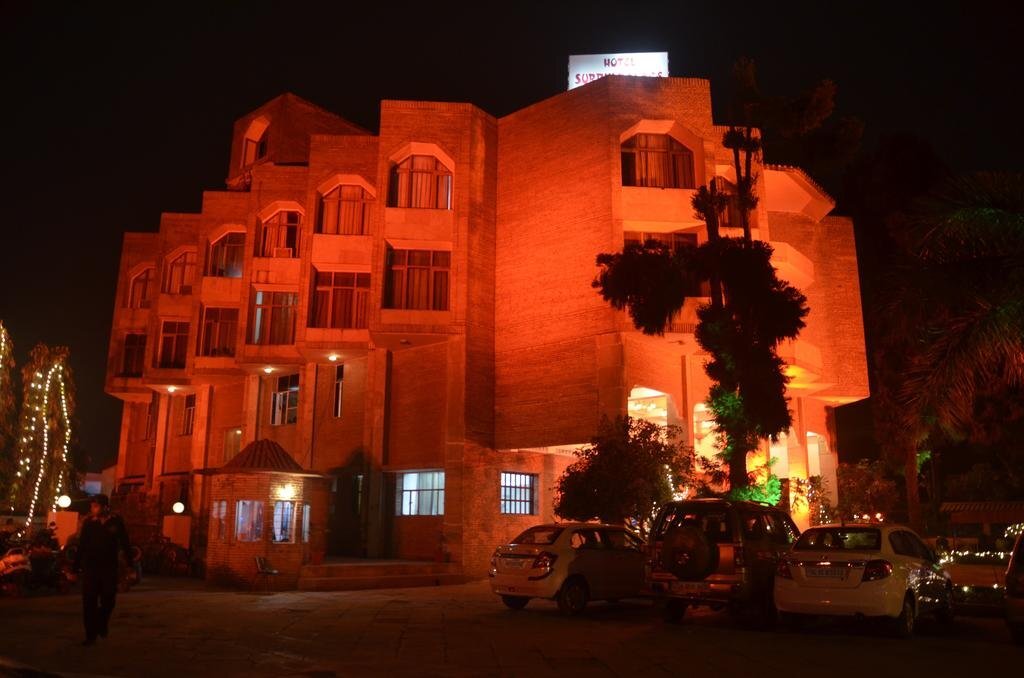 Surbhi Palace - last minute hotel in Dehra Dun
