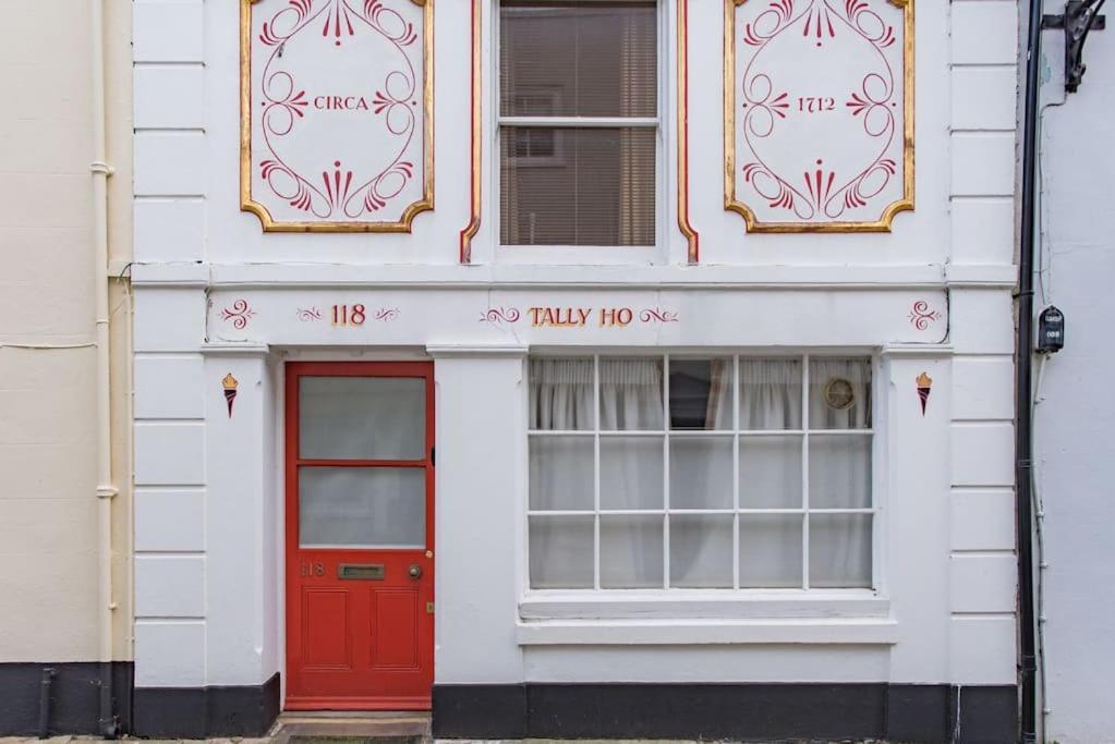 Tally Ho - last minute hotel in Deal