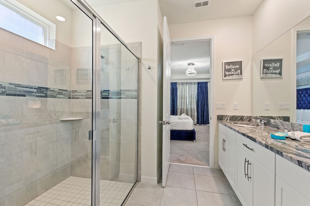 Rear Views Spa Games Room Pet Friendly Resort Amenities 8 Bedroom Villa - photo 32