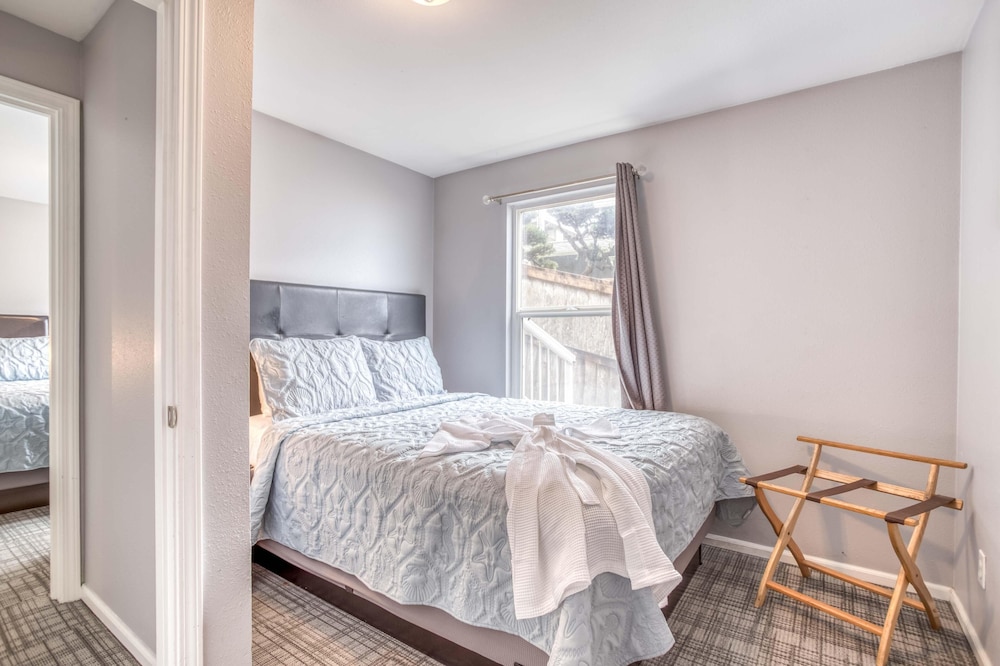 Nantucket Inn 1 5 Combo Lincoln City - photo 12