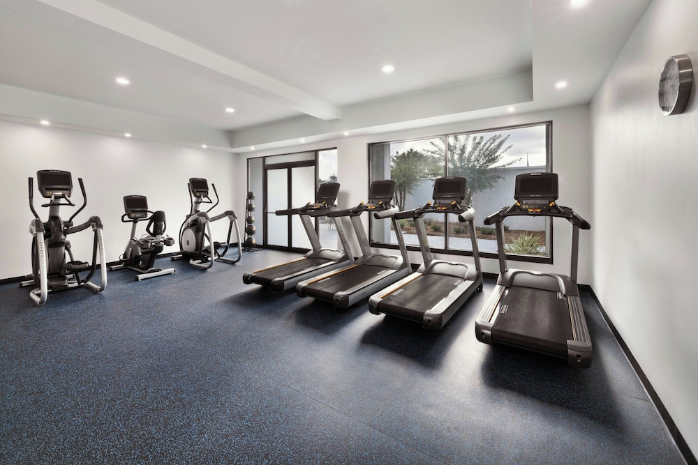 Courtyard by Marriott Mobile - photo 22