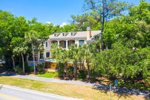 14 Dove Street in Hilton Head Island, United States