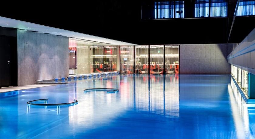 Voda Akvaklub Resort Hotel — hotel in Sestroretsk