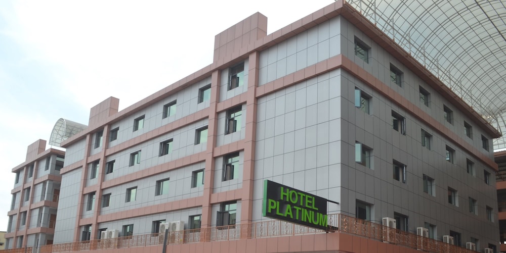 Hotel Platinum - carbon neutral hotel in Kinshasa