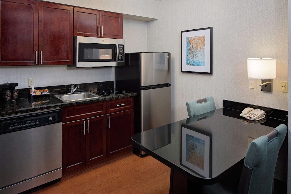 Homewood Suites by Hilton Boston Billerica - photo 9
