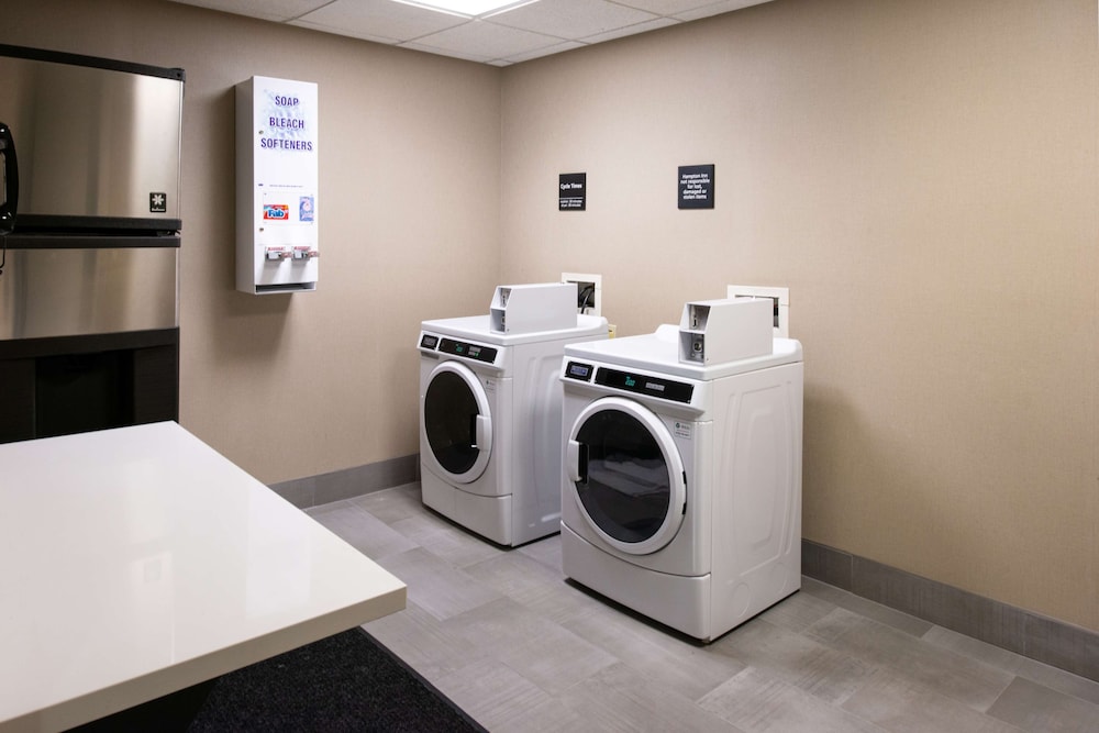 Hampton Inn San Francisco Daly City - photo 16