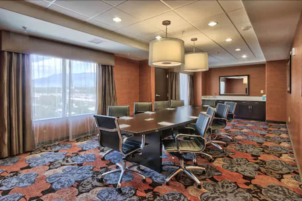 Hampton Inn & Suites Albuquerque North I 25 - photo 22